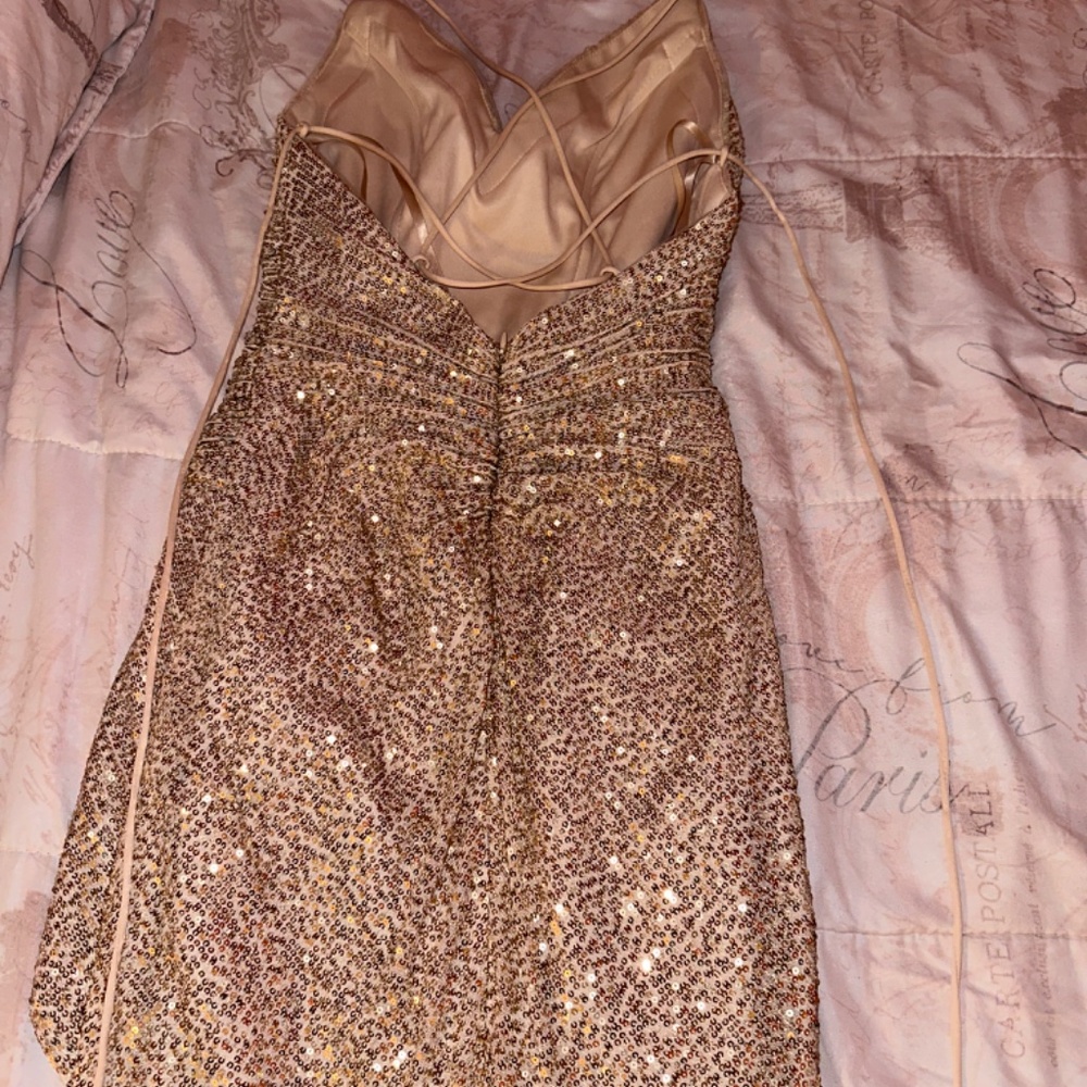 Dress - Picture 2 of 3